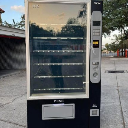 2021 TCN Intelligent Snack & Drink Combination Vending Machine (Model TCN-CSC-10G)