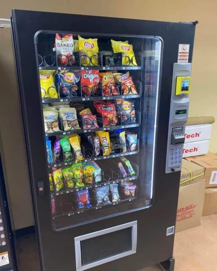 AMS Sensit 3 Snack Vending Machine