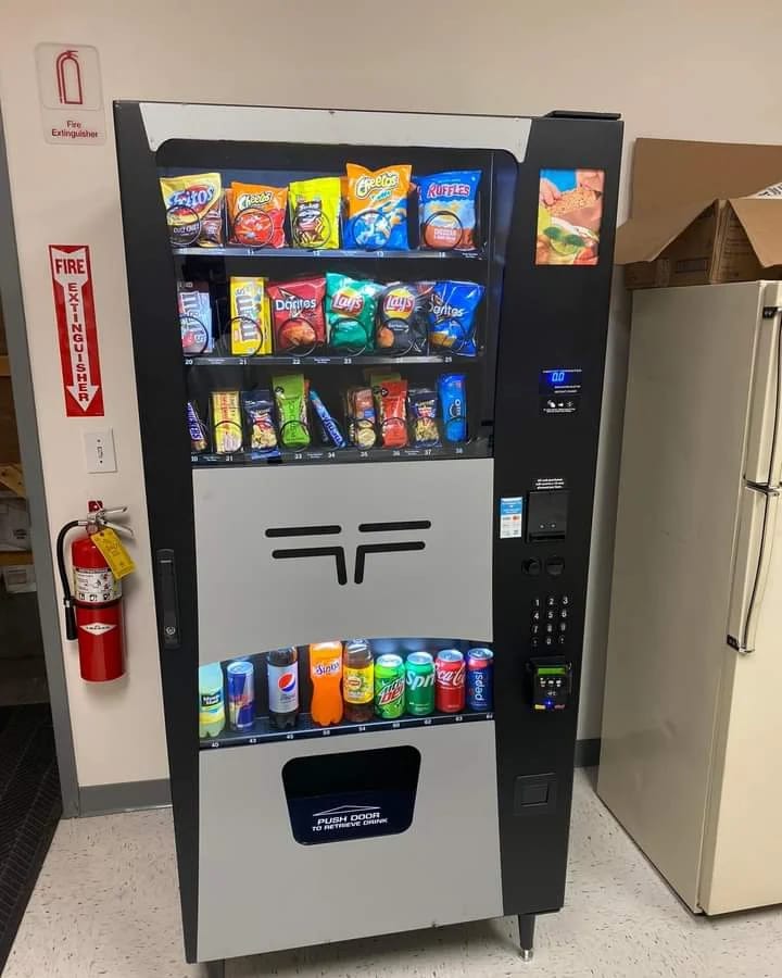 Federal USI Combo Vending Machine (2)